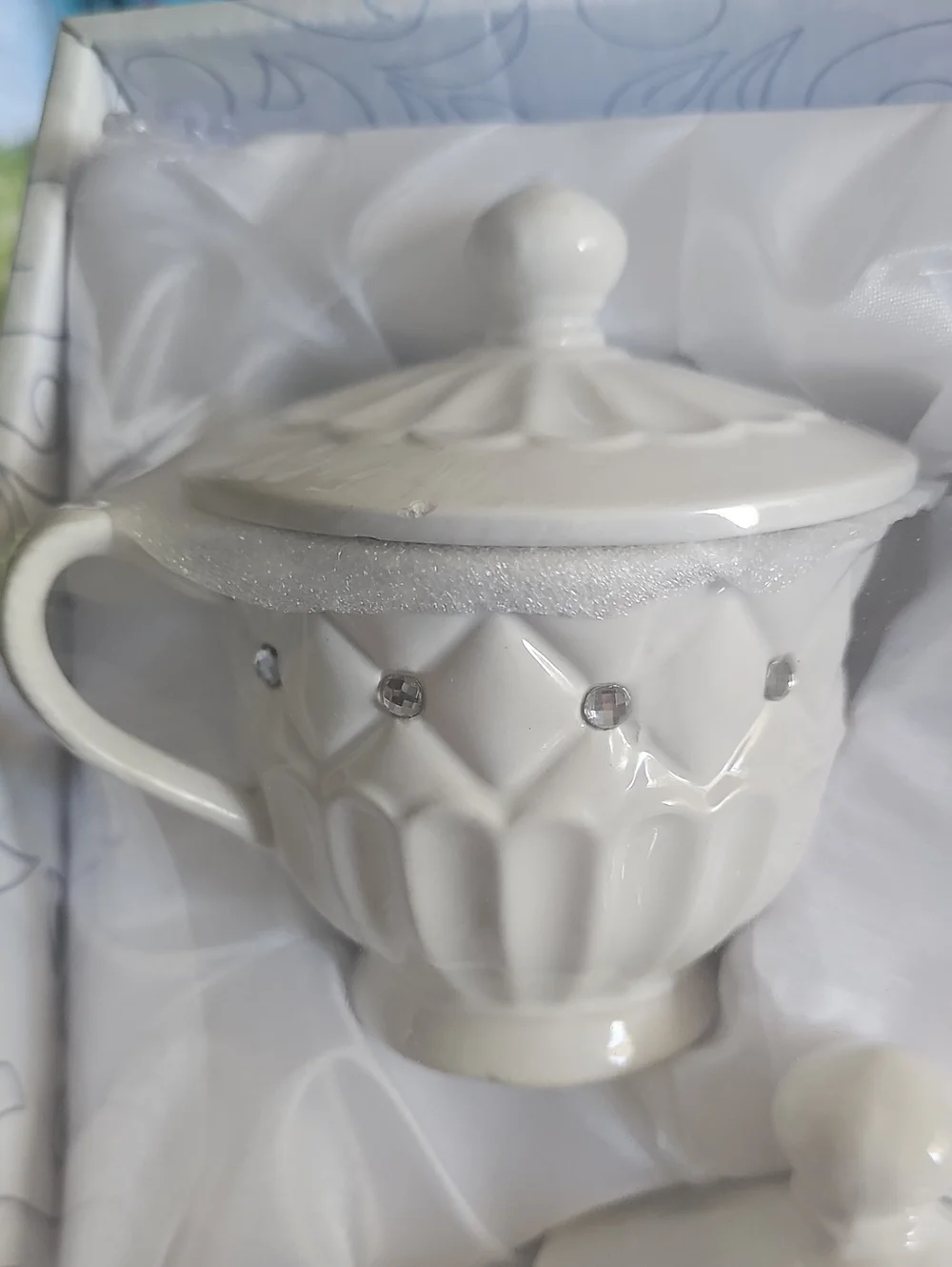 ($20 BUNDLED)Elegant White Ceramic Tea Set with Rhinestone Accents